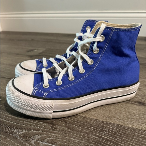 Platform Converse - Picture 1 of 3